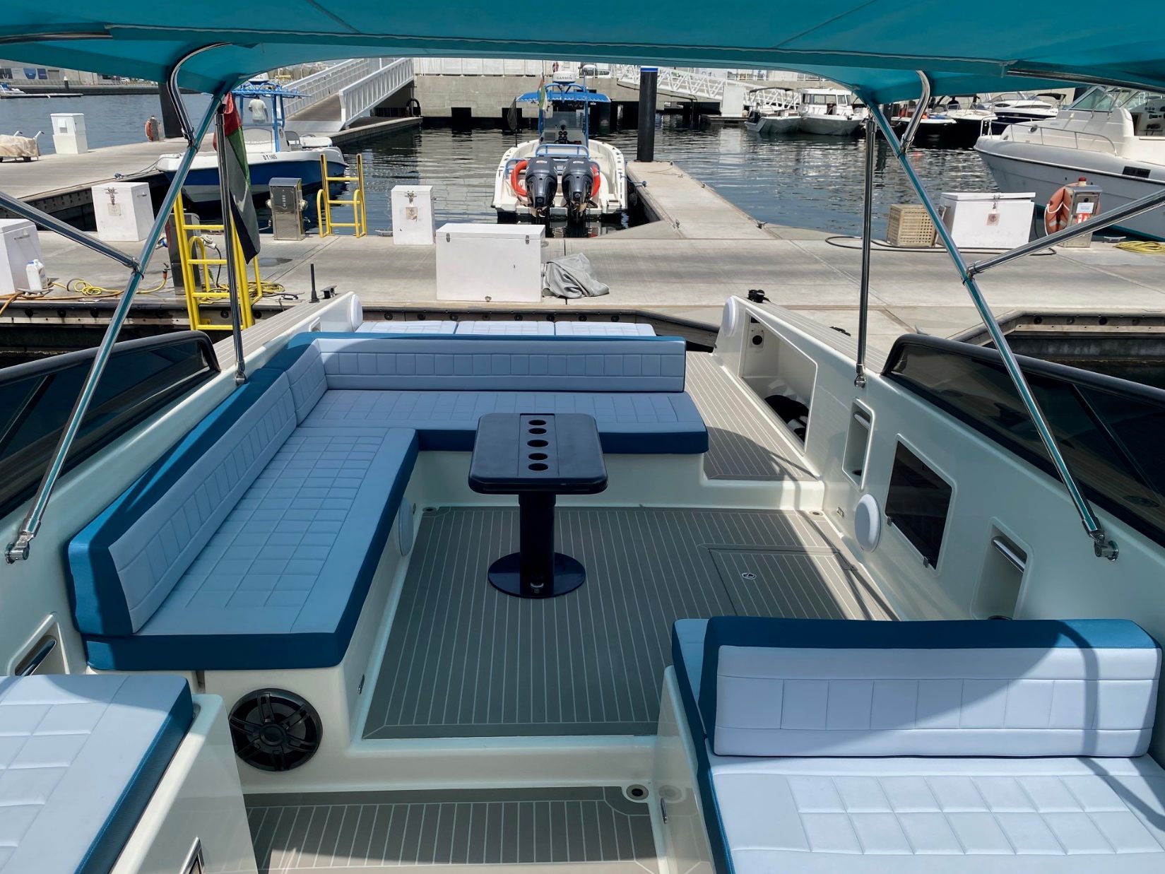 Van Dutch Connect — photo 2