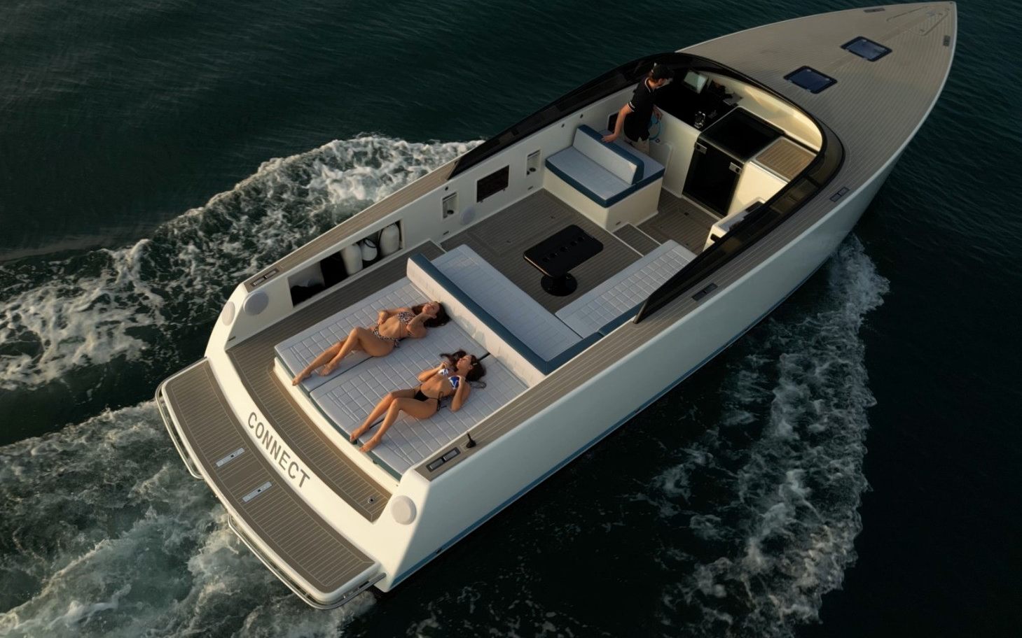 Yacht Van Dutch Connect
